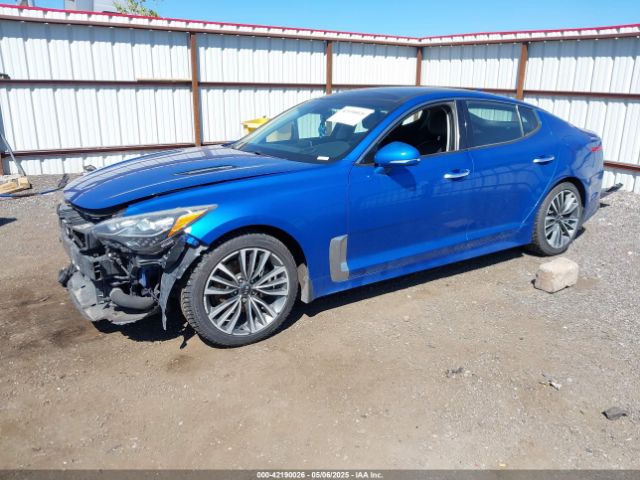 KNAE25LA8J6016976 KIA Stinger Premium