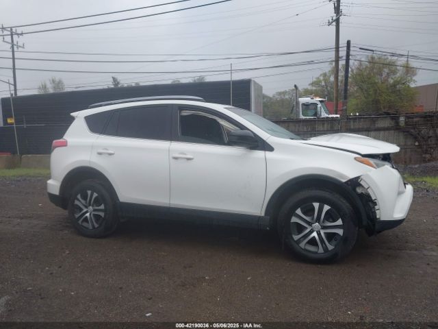 JTMZFREV7HD102186 Toyota RAV4 LE