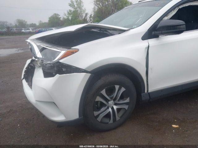 JTMZFREV7HD102186 Toyota RAV4 LE