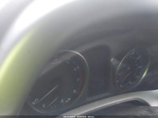 JTMZFREV7HD102186 Toyota RAV4 LE