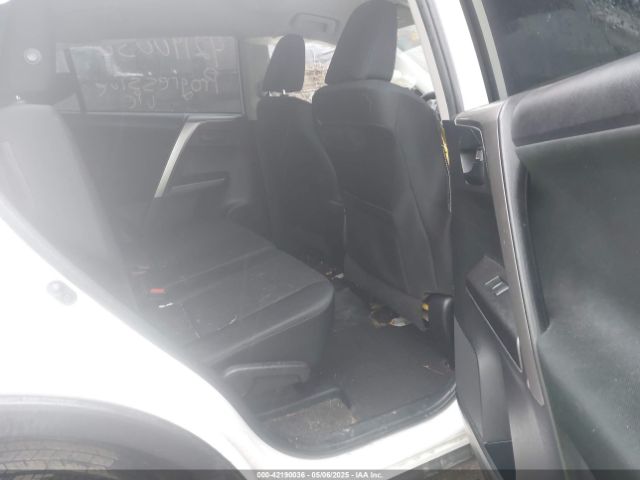 JTMZFREV7HD102186 Toyota RAV4 LE