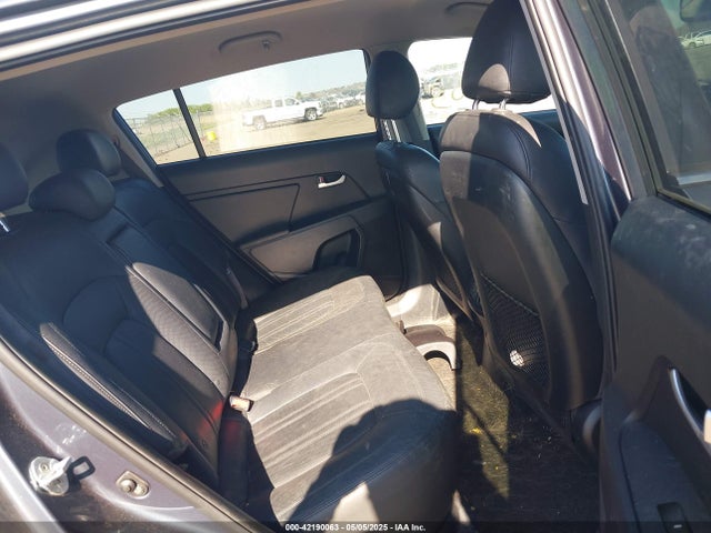 KIA dohc t-gdi 2014 KNDPCCA69E7657128 Image 8