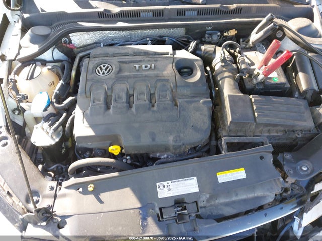 3VW3A7AJXFM274996 Volkswagen 2015