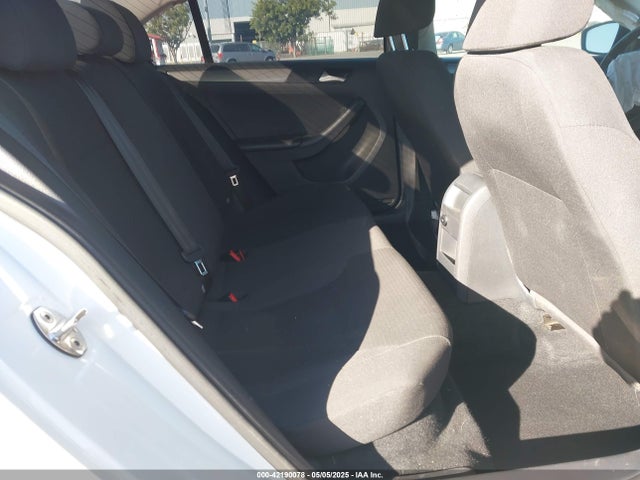 3VW3A7AJXFM274996 Volkswagen 2015