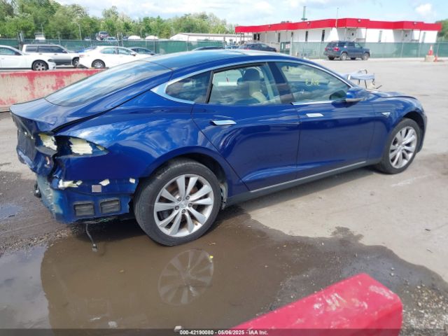 2015 TESLA MODEL S 5YJSA1E27FF110186 Photo 3