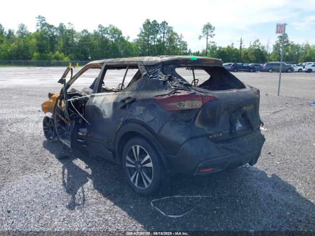 2020 NISSAN KICKS 3N1CP5CV0LL536681 Photo 2