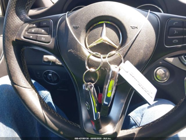 WDCTG4GB6HJ339076 Mercedes-Benz Gla 250 4matic