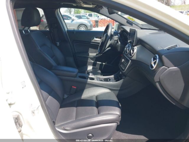 WDCTG4GB6HJ339076 Mercedes-Benz Gla 250 4matic