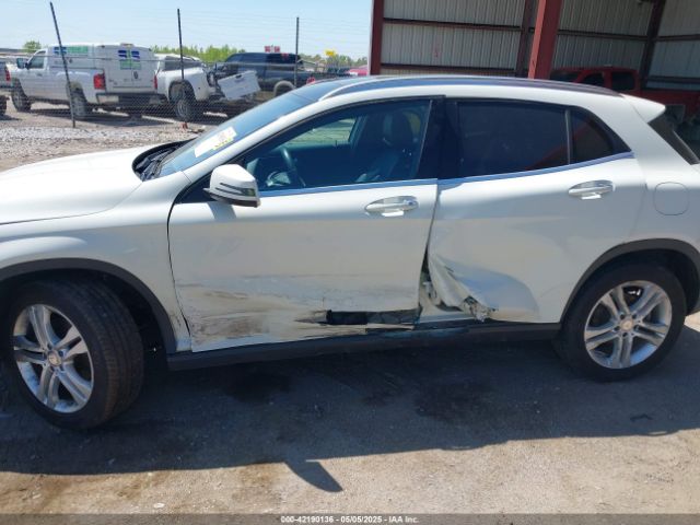 WDCTG4GB6HJ339076 Mercedes-Benz Gla 250 4matic