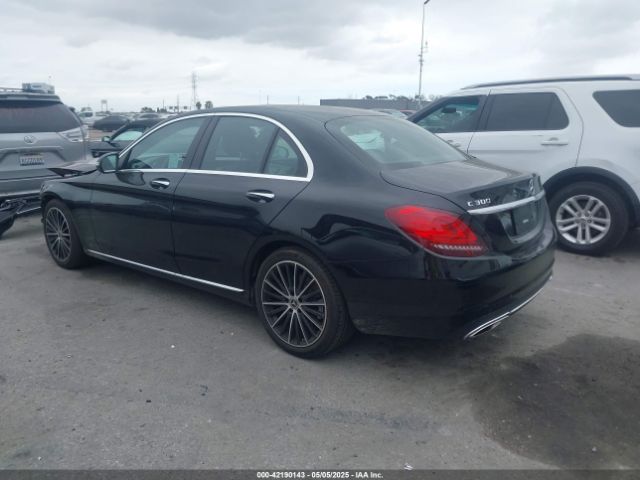 2021 MERCEDES-BENZ C 300 W1KWF8DB5MR650484 Photo 2