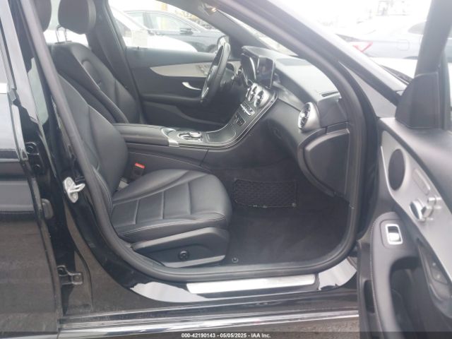 2021 MERCEDES-BENZ C 300 W1KWF8DB5MR650484 Photo 4