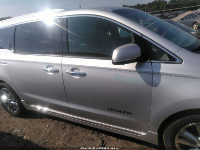 KNDME5C10J6356077 KIA Sedona Sx Limited