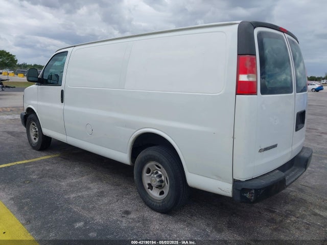 1GCWGFFA2E1111014 Chevrolet Express 2500 Work Van