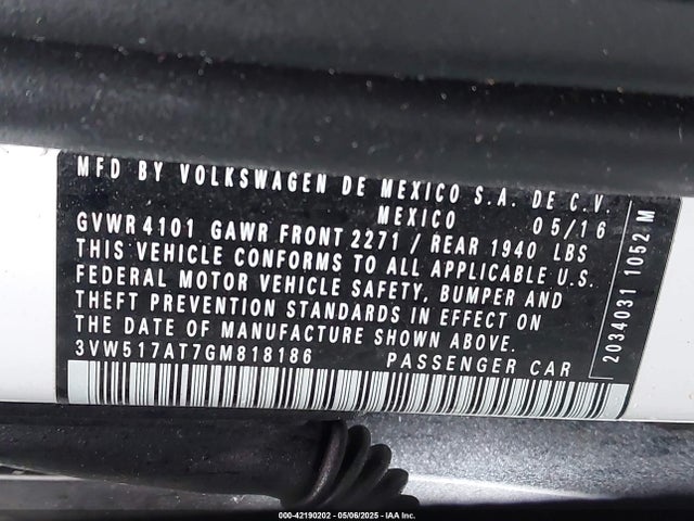 3VW517AT7GM818186 Volkswagen Beetle 1.8t Denim
