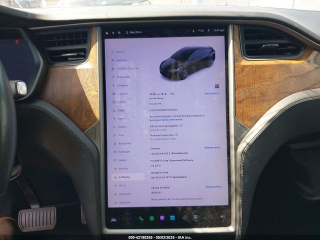 5YJXCBE21KF180203 Tesla Model X 100d/75d/long Range
