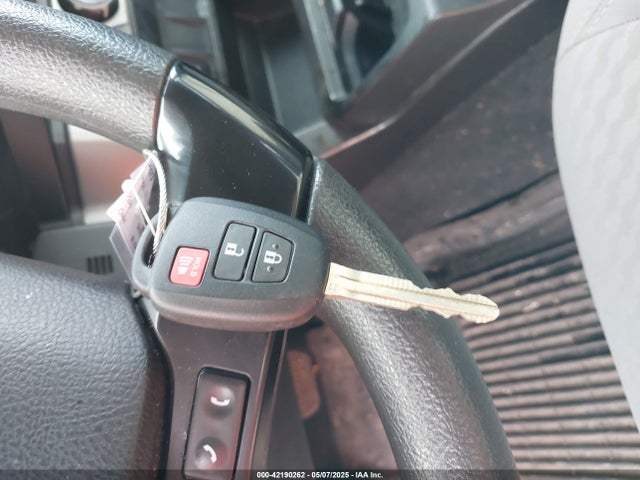 5TFAX5GN5LX188590 Toyota 2tr-fe