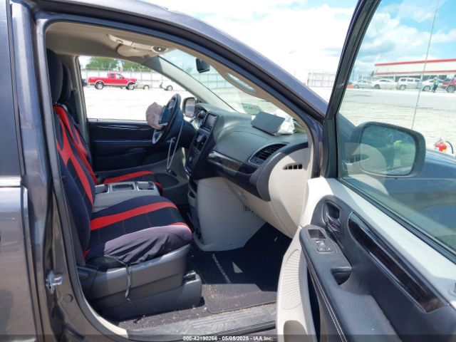 2C4RC1BG3GR172876 Chrysler Town & Country Touring