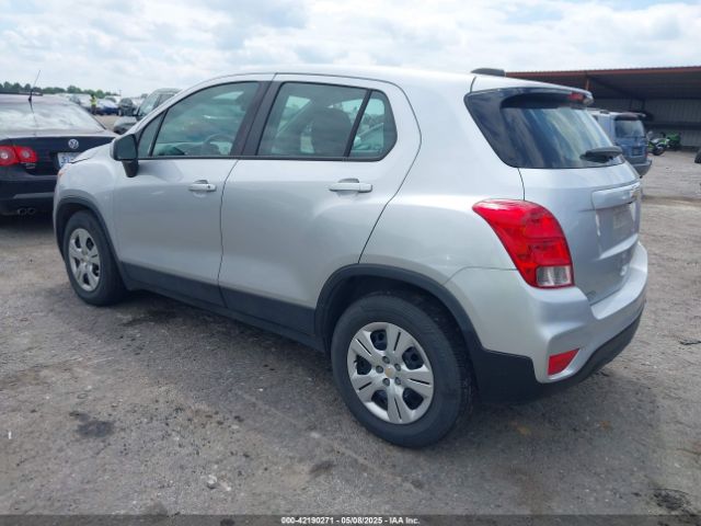 KL7CJKSB8HB103071 Chevrolet TRAX LS