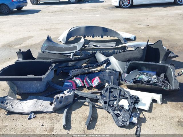 7SAYGDEE1NF364241 Tesla Model Y Long Range Dual Motor All-wheel Drive