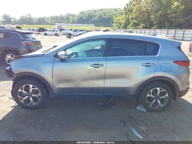 KNDPMCAC8L7628865 KIA Sportage Lx