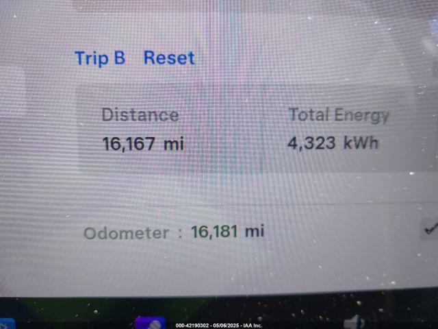 5YJ3E1EA5JF024335 Tesla Model 3 Long Range/mid Range
