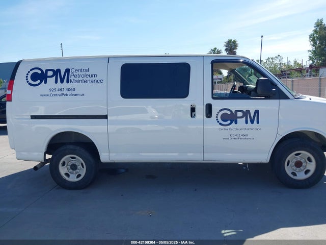 1GCWGAFFXH1338924 Chevrolet Express 2500 Work Van