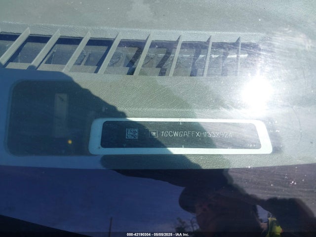 1GCWGAFFXH1338924 Chevrolet Express 2500 Work Van