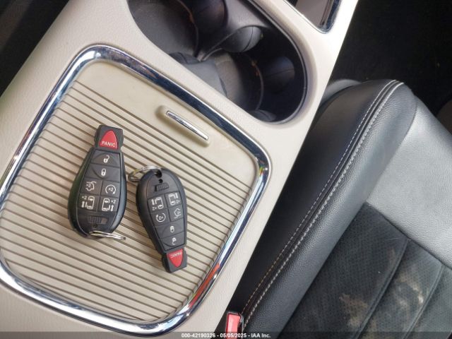 2C4RDGCG8JR129835 Dodge Grand Caravan Sxt