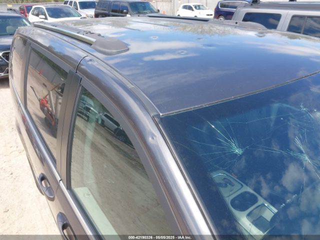 2C4RDGCG8JR129835 Dodge Grand Caravan Sxt