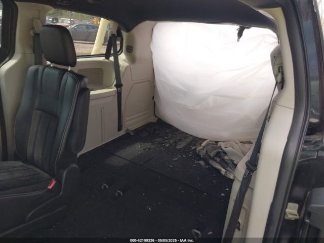 2C4RDGCG8JR129835 Dodge Grand Caravan Sxt