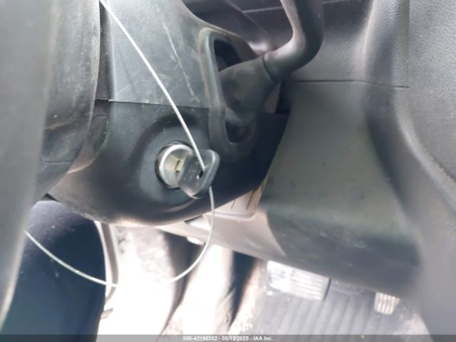 1GCRWBEH2KZ403962 Chevrolet Silverado 1500 Custom