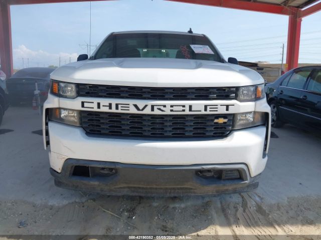 1GCRWBEH2KZ403962 Chevrolet Silverado 1500 Custom