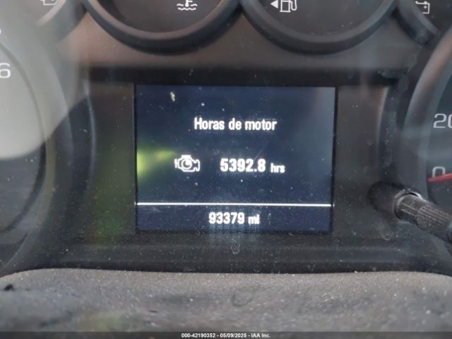 1GCRWBEH2KZ403962 Chevrolet Silverado 1500 Custom