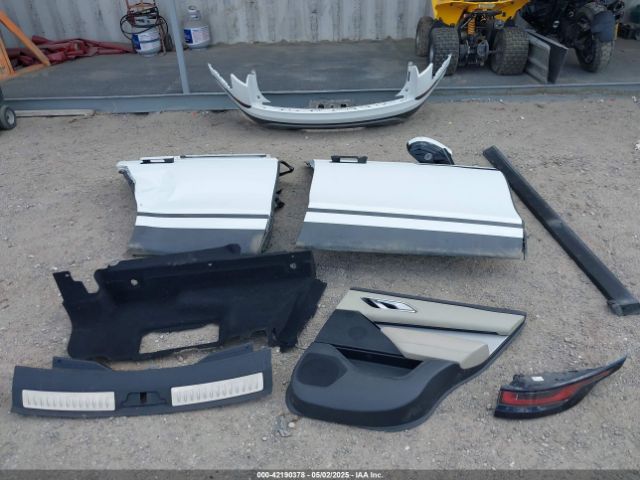 SALYB2RV2JA709704 Land Rover Range Rover Velar P380 S