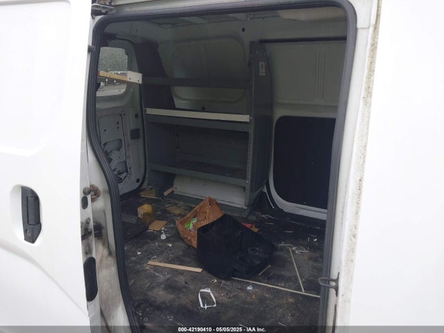 3N6CM0KN0GK696935 Nissan Nv200 S/sv