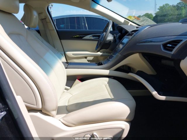 3LN6L2LU4ER811119 Lincoln MKZ HYBRID