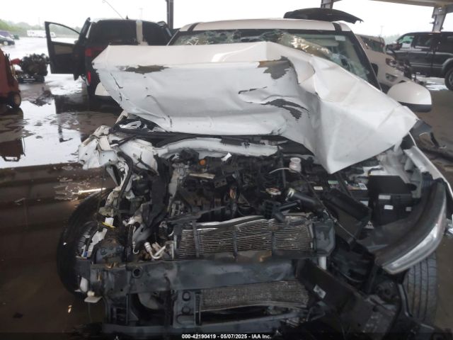 2021 HYUNDAI VENUE KMHRB8A33MU066593 Photo 9