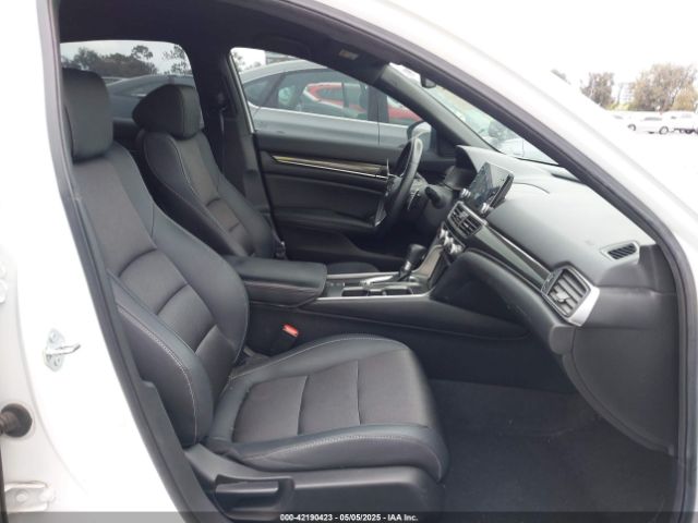 1HGCV1F32LA074025 Honda Accord Sport