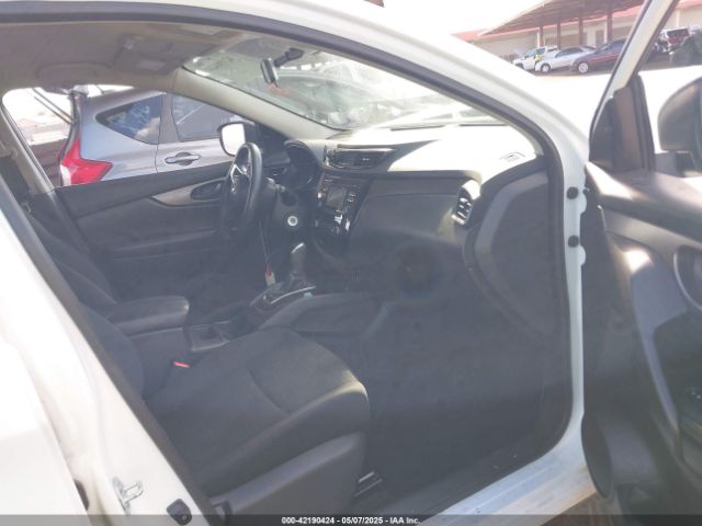 JN1BJ1CR4JW250431 Nissan 2018