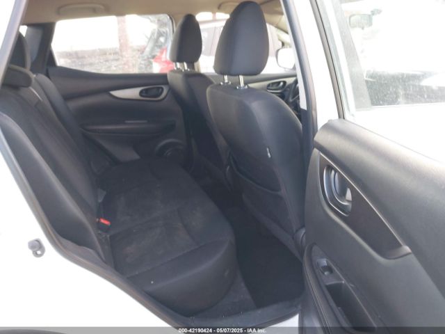 JN1BJ1CR4JW250431 Nissan 2018
