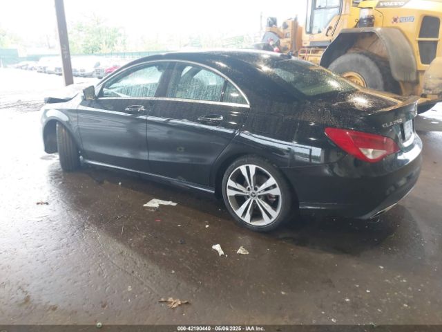 2018 MERCEDES-BENZ CLA 250 WDDSJ4GB0JN656567 Photo 2