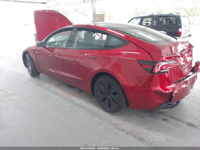 2024 TESLA MODEL 3 5YJ3E1EAXRF732804 Photo 2