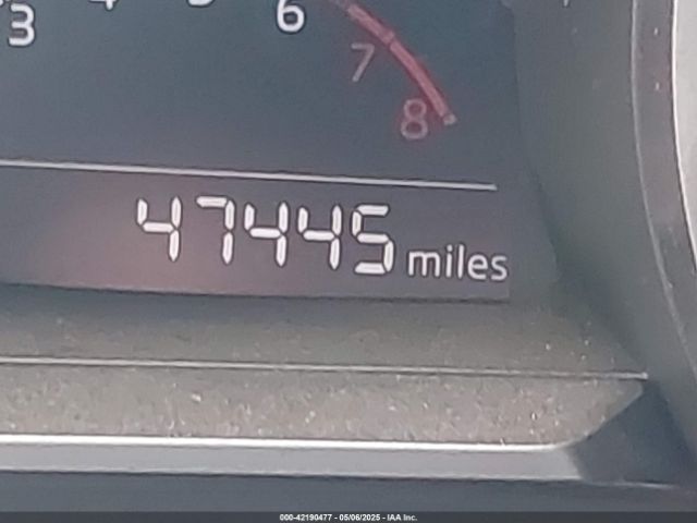 3MZBN1V35JM271392 Mazda py