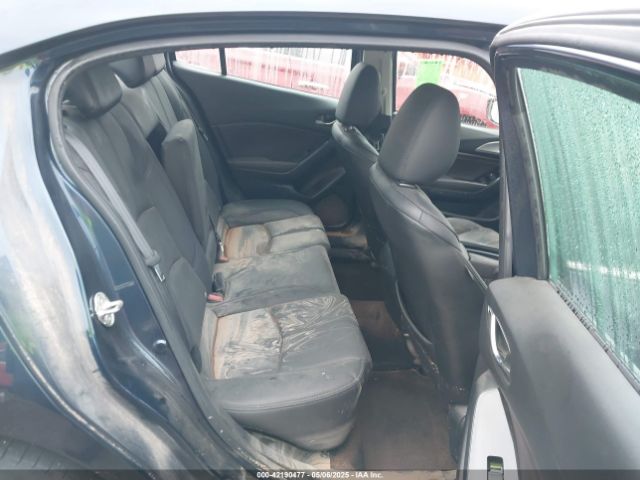3MZBN1V35JM271392 Mazda py