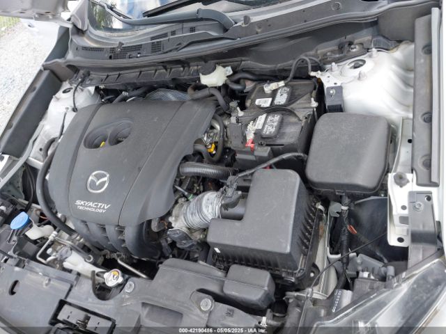 JM1DKFC78K0403122 Mazda Cx-3 Touring