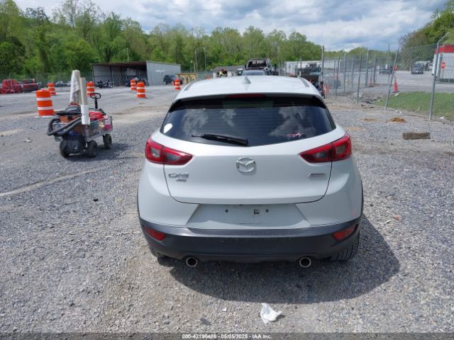 JM1DKFC78K0403122 Mazda Cx-3 Touring