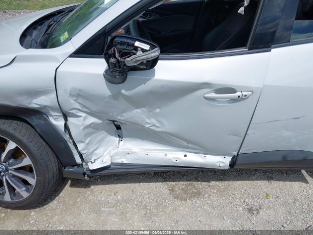 JM1DKFC78K0403122 Mazda Cx-3 Touring
