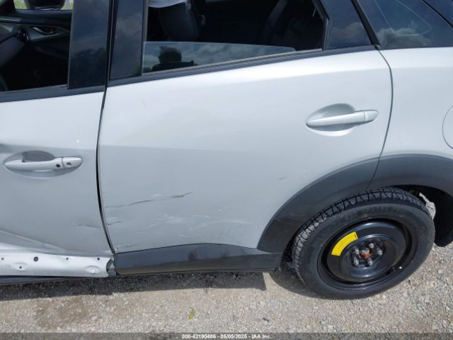 JM1DKFC78K0403122 Mazda Cx-3 Touring