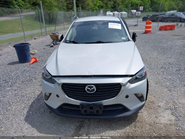 JM1DKFC78K0403122 Mazda Cx-3 Touring