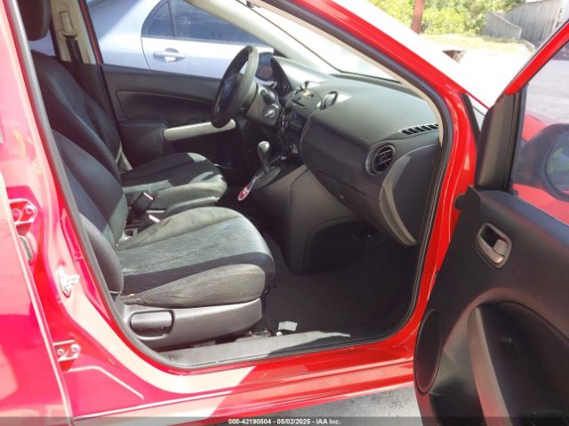 JM1DE1KY4E0174415 Mazda Mazda2 Sport